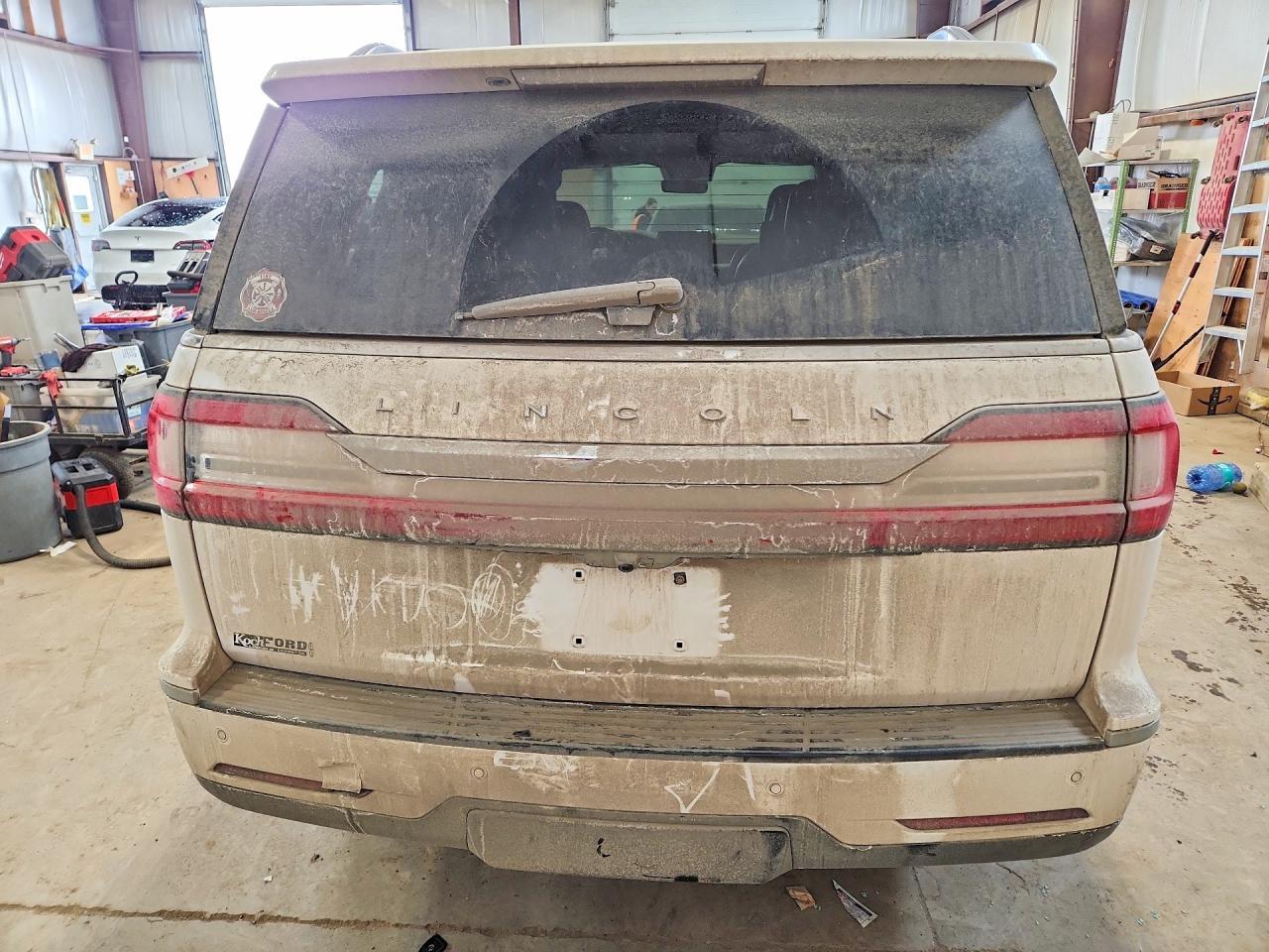 2019 Lincoln Navigator Reserve - zdjęcie 6