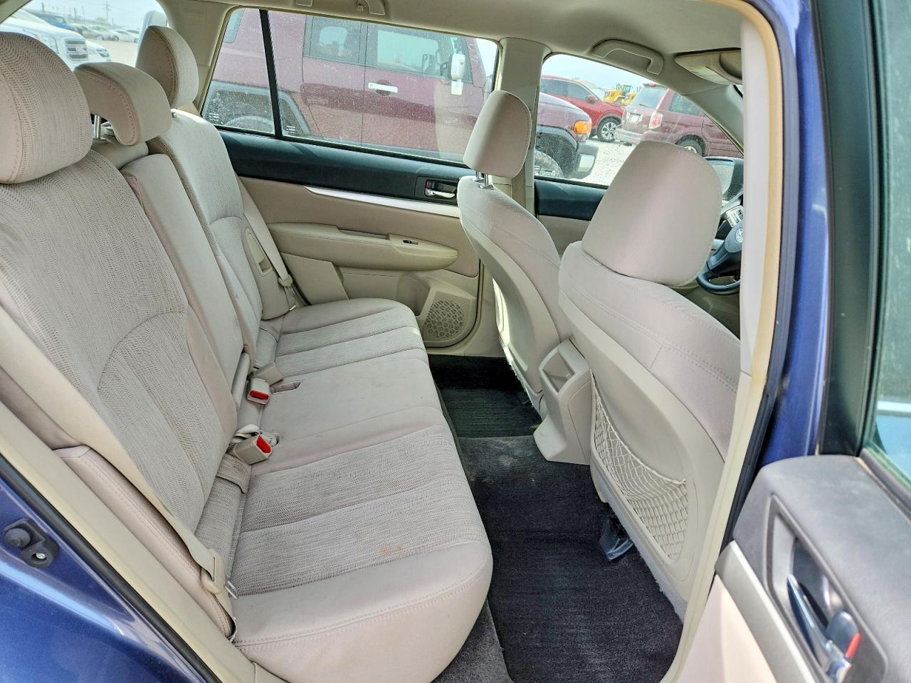 2013 Subaru Outback 2.5I - zdjęcie 11