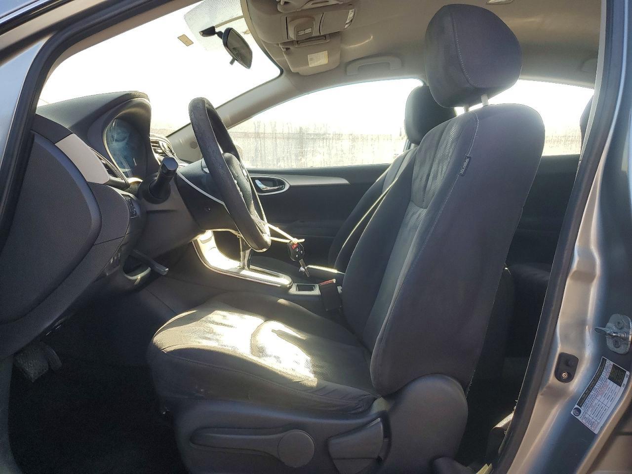 2013 Nissan Sentra S - zdjęcie 7