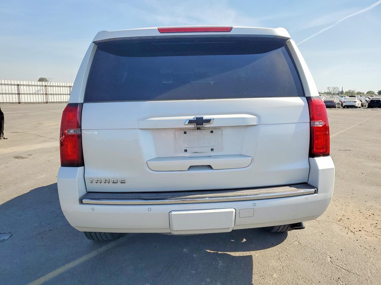 2016 Chevrolet Tahoe C1500 Ltz - zdjęcie 6