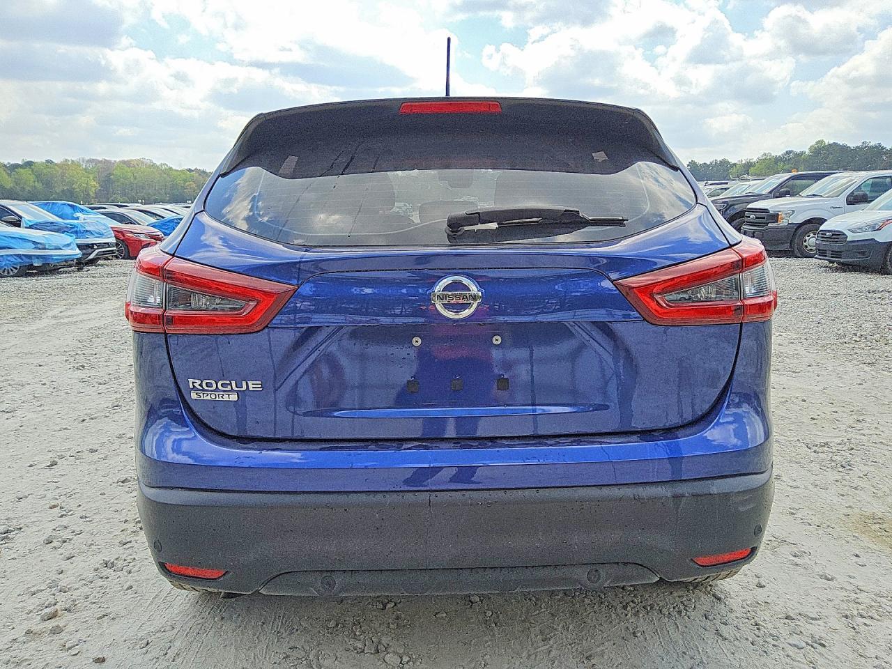 2020 Nissan Rogue Sport S - zdjęcie 6