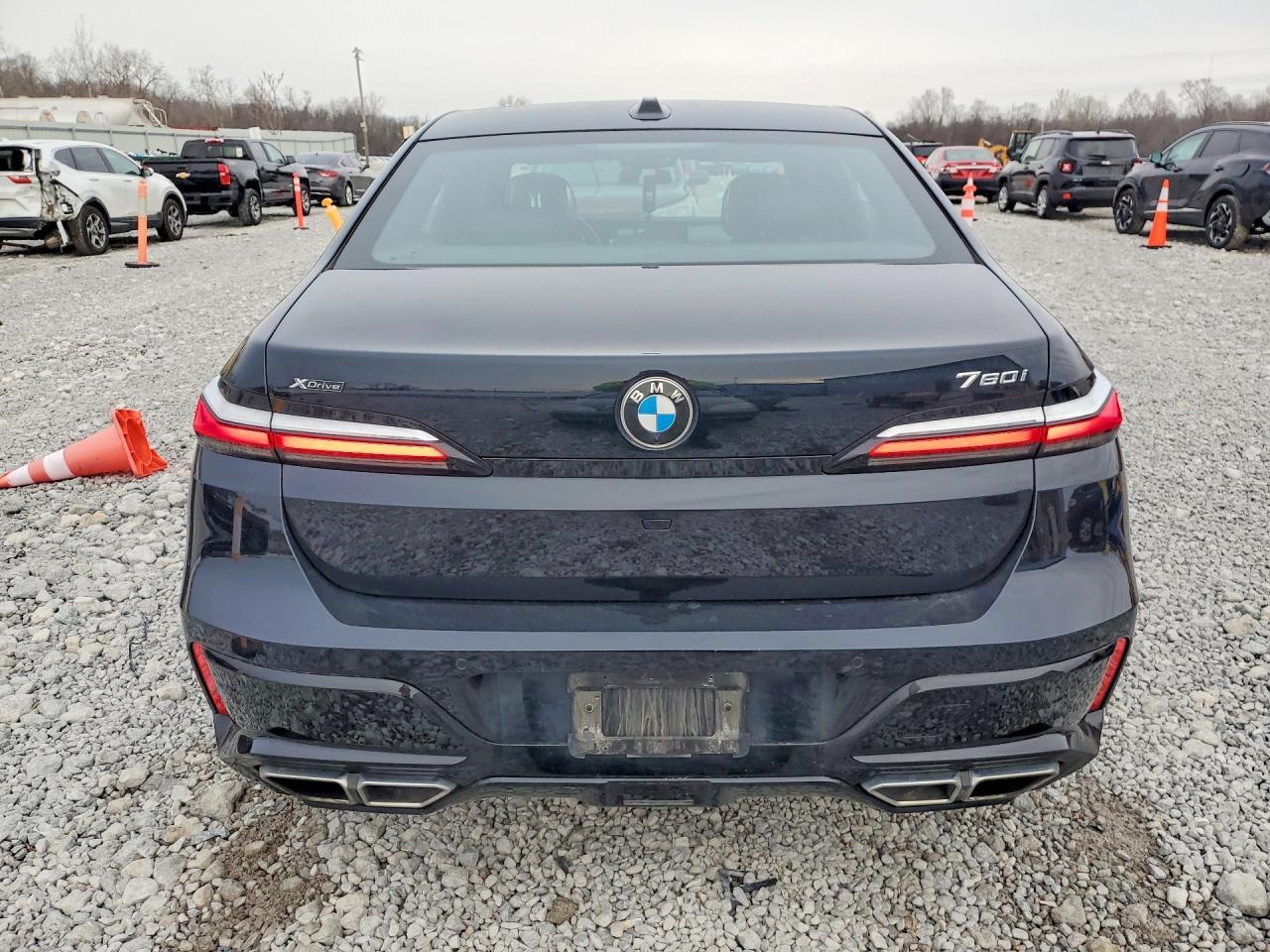 2023 BMW 760 Xi - zdjęcie 6