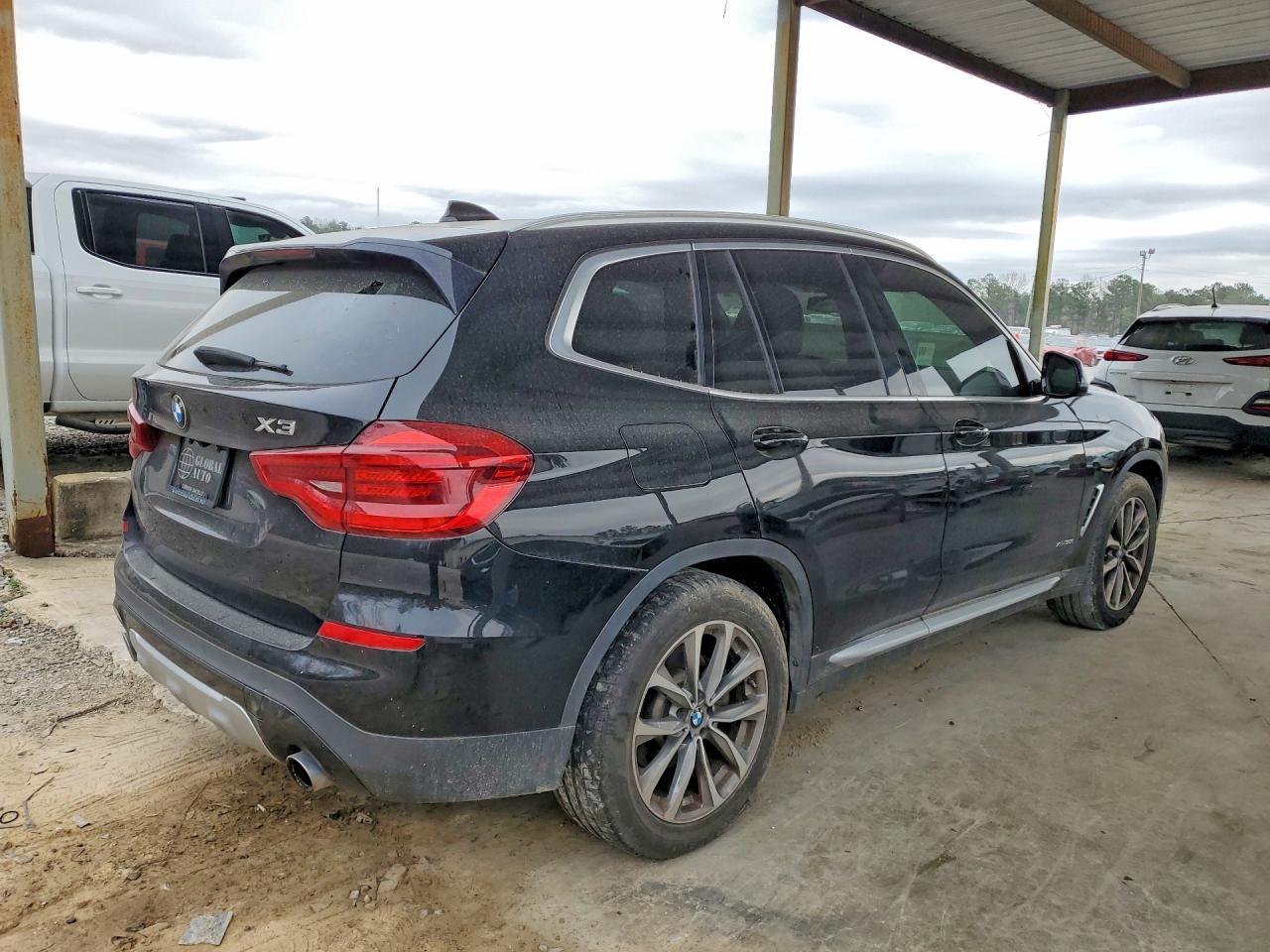2018 BMW X3 xDrive30I - zdjęcie 3