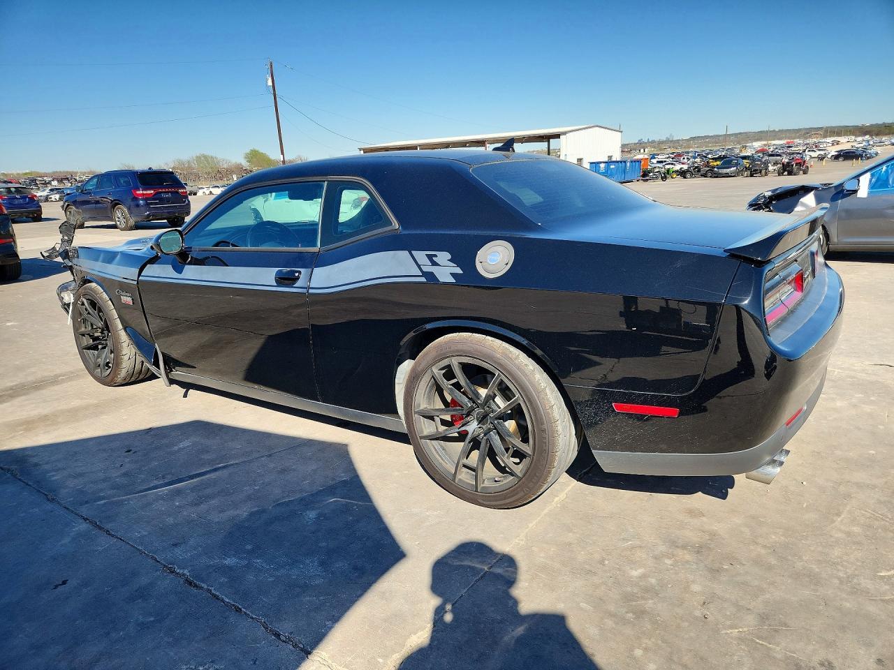 2016 Dodge Challenger R - zdjęcie 2