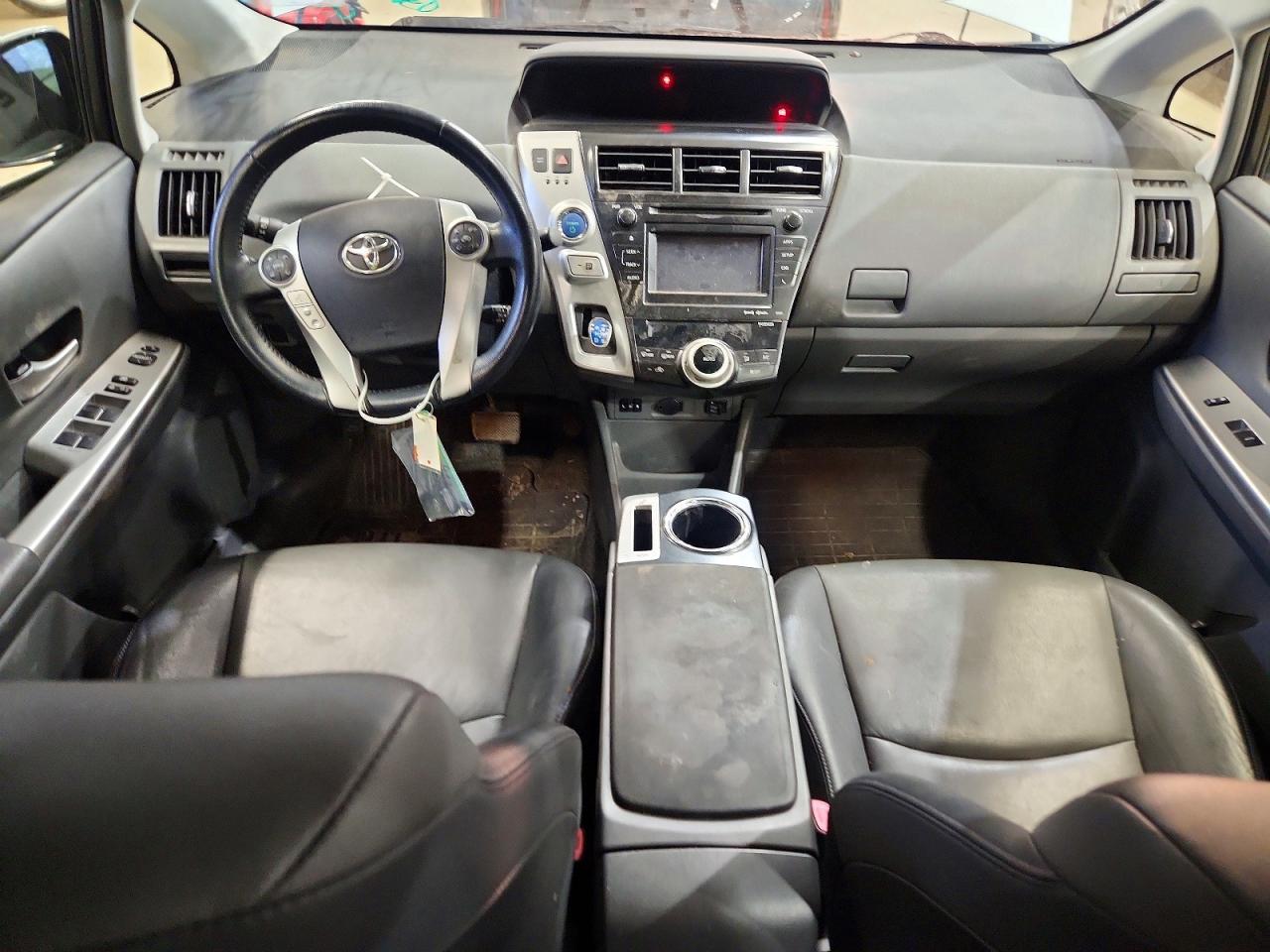 2013 Toyota Prius V Five - zdjęcie 8