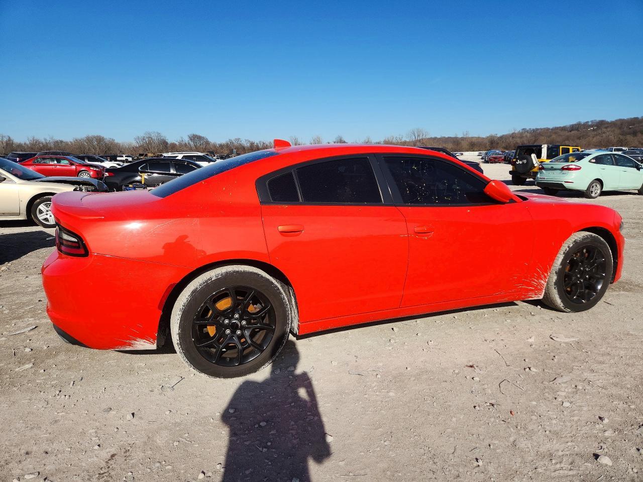 2016 Dodge Charger Sxt - zdjęcie 3
