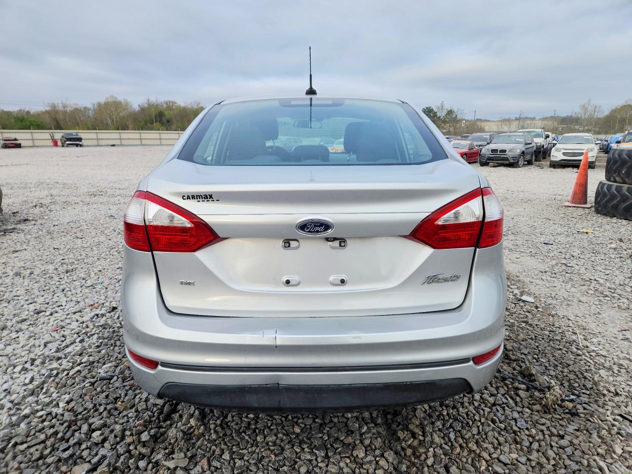 2019 Ford Fiesta Se - zdjęcie 6