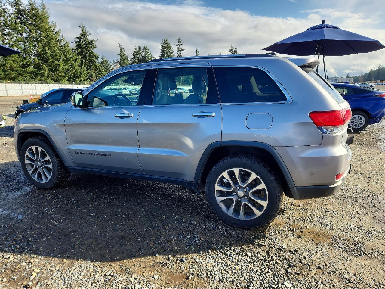2018 Jeep Grand Cherokee Limited - zdjęcie 2