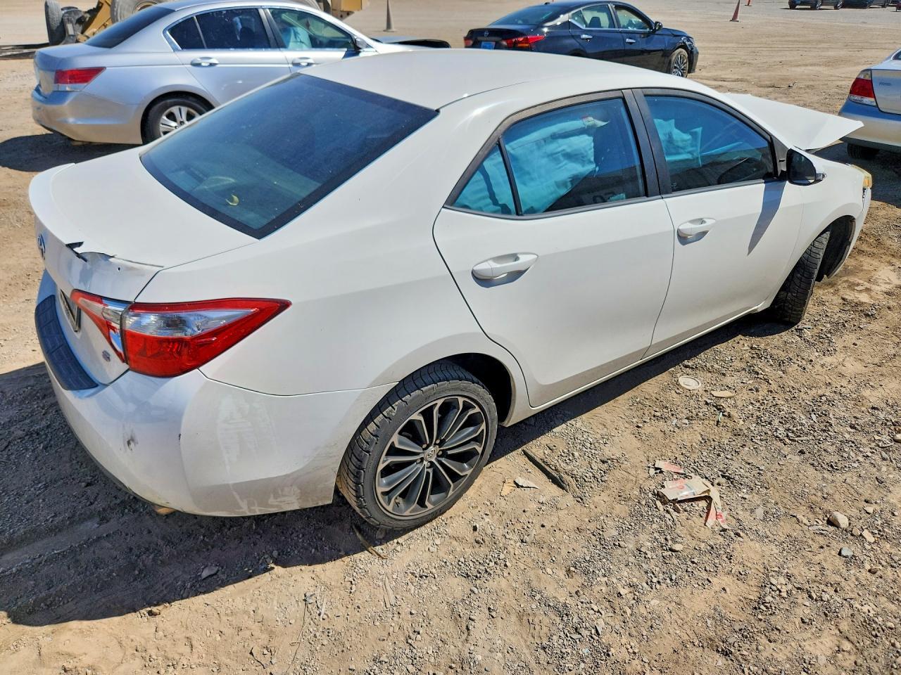 2015 Toyota Corolla S Plus/S Premium - zdjęcie 3