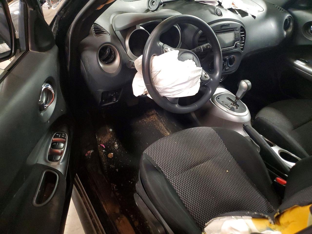 2016 Nissan Juke S - zdjęcie 8