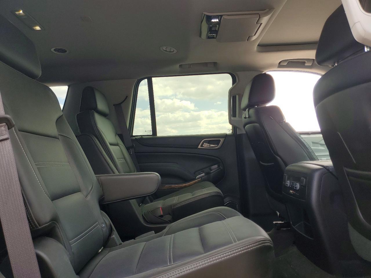 2015 GMC Yukon Denali - zdjęcie 11