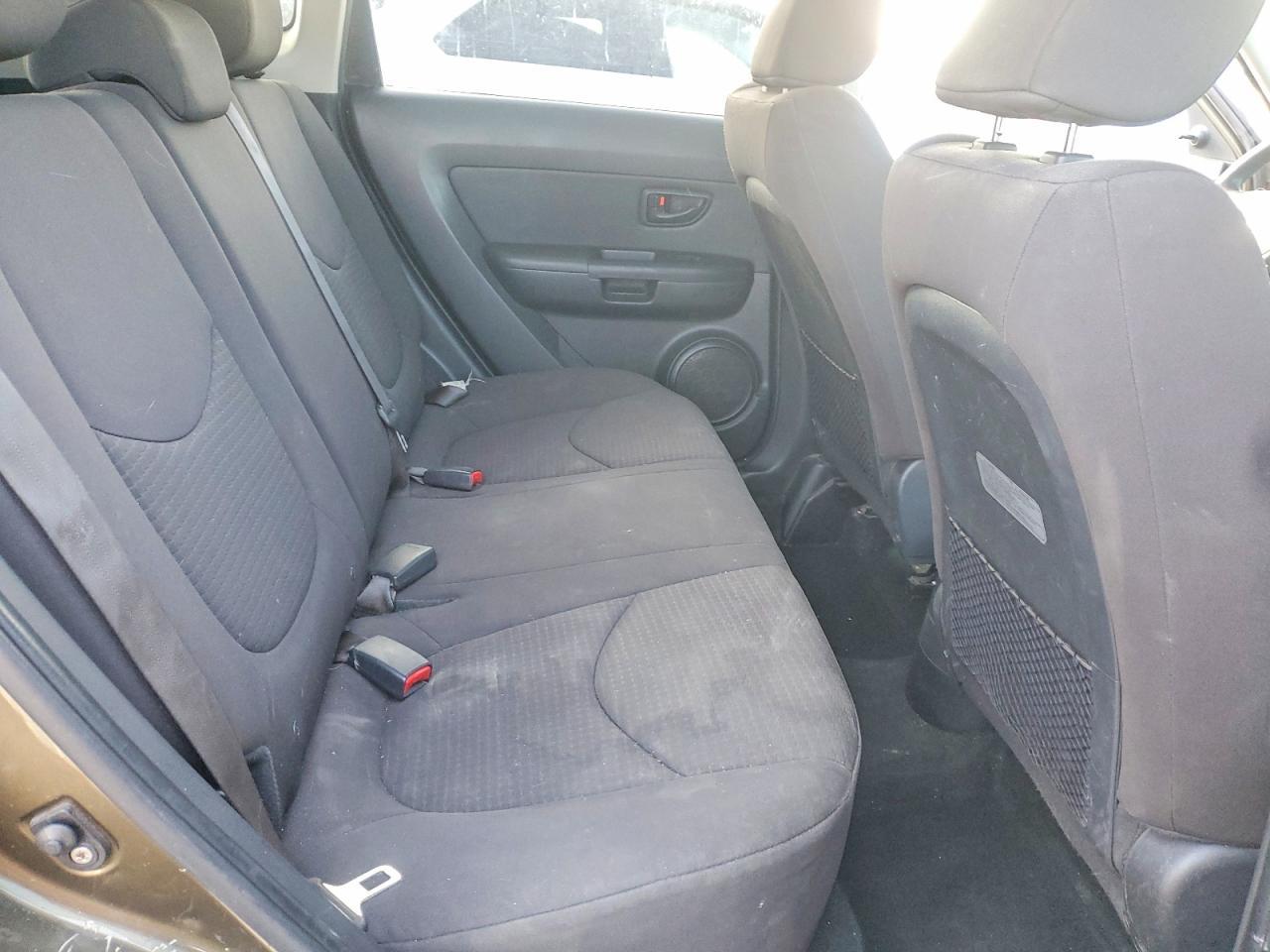 2013 Kia Soul Base - zdjęcie 11