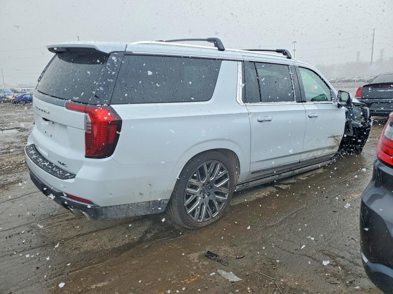 2026 GMC Yukon Xl Denali Ultimate - zdjęcie 3