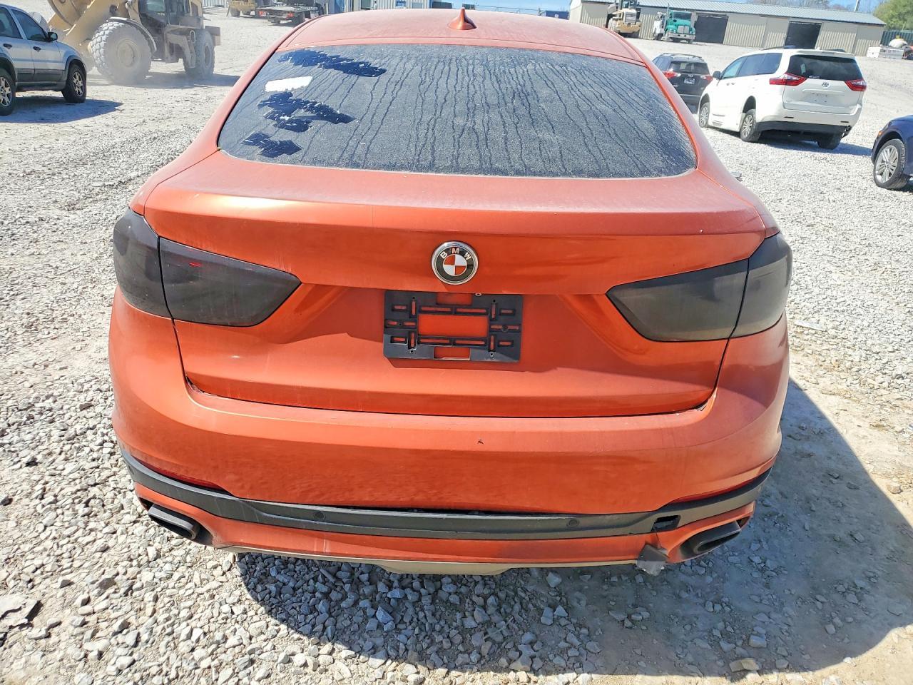 2016 BMW X6 xDrive50I - zdjęcie 6