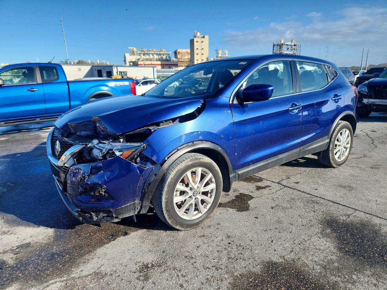 2021 Nissan Rogue Sport S - zdjęcie główne