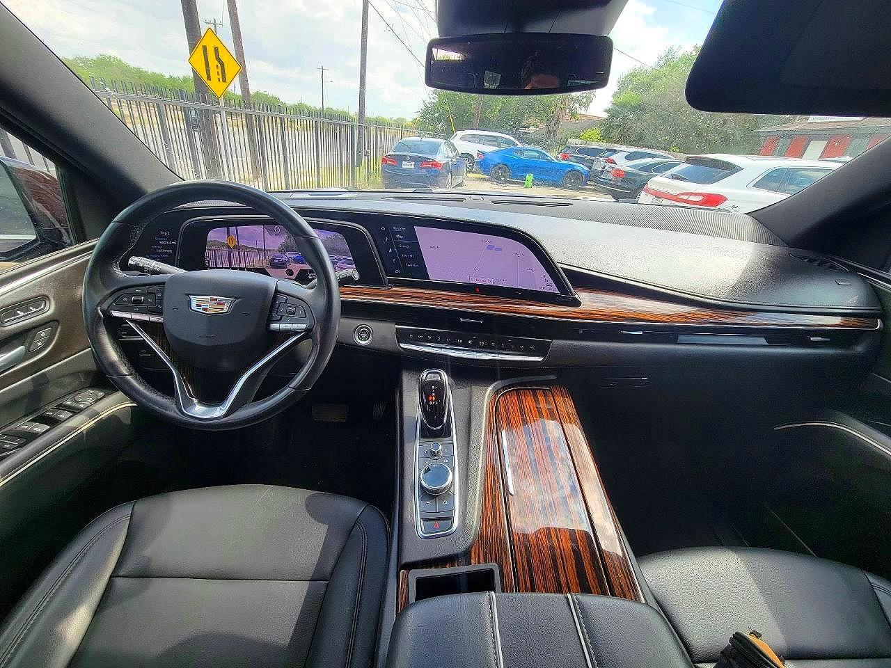 2023 Cadillac Escalade Luxury - zdjęcie 9