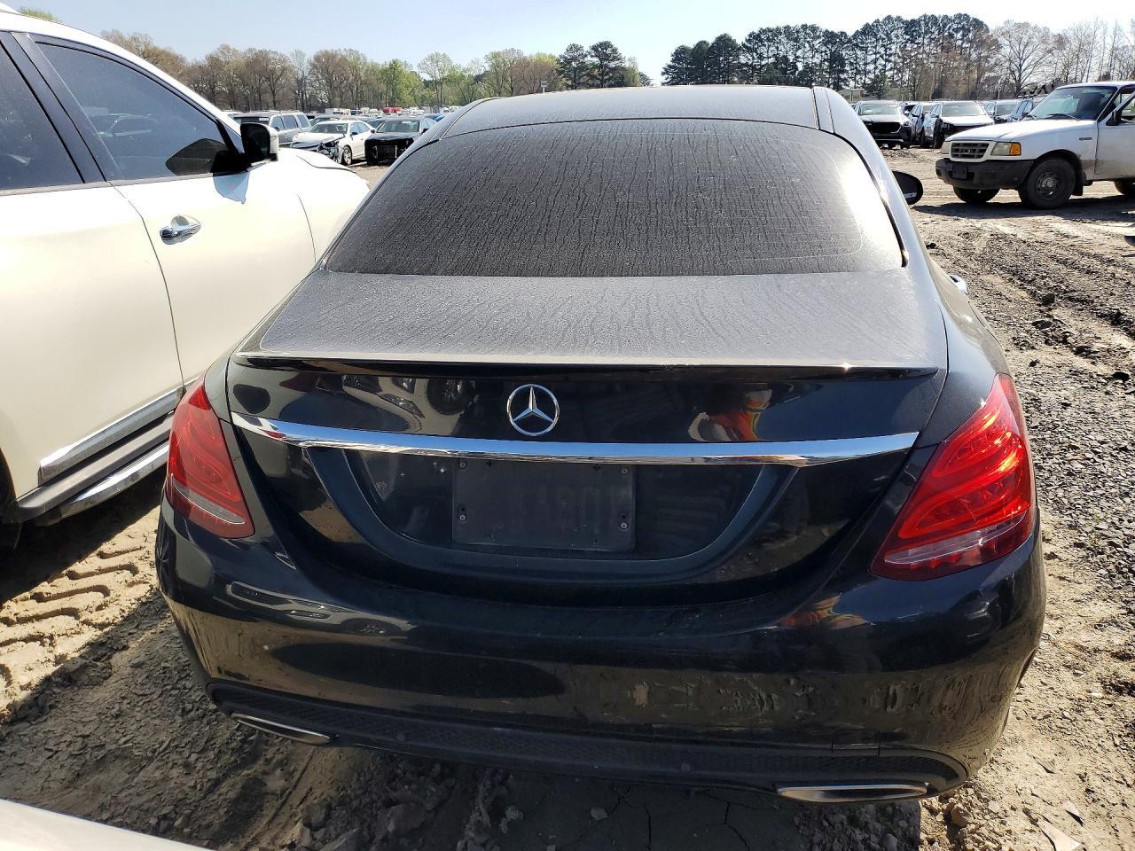 2015 Mercedes-Benz C 300 4Matic - zdjęcie 6