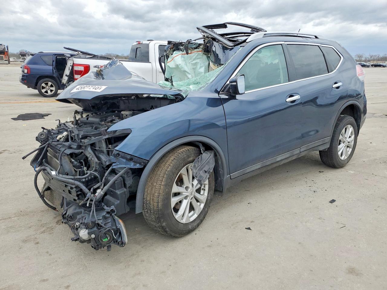 2015 Nissan Rogue Sv - zdjęcie główne
