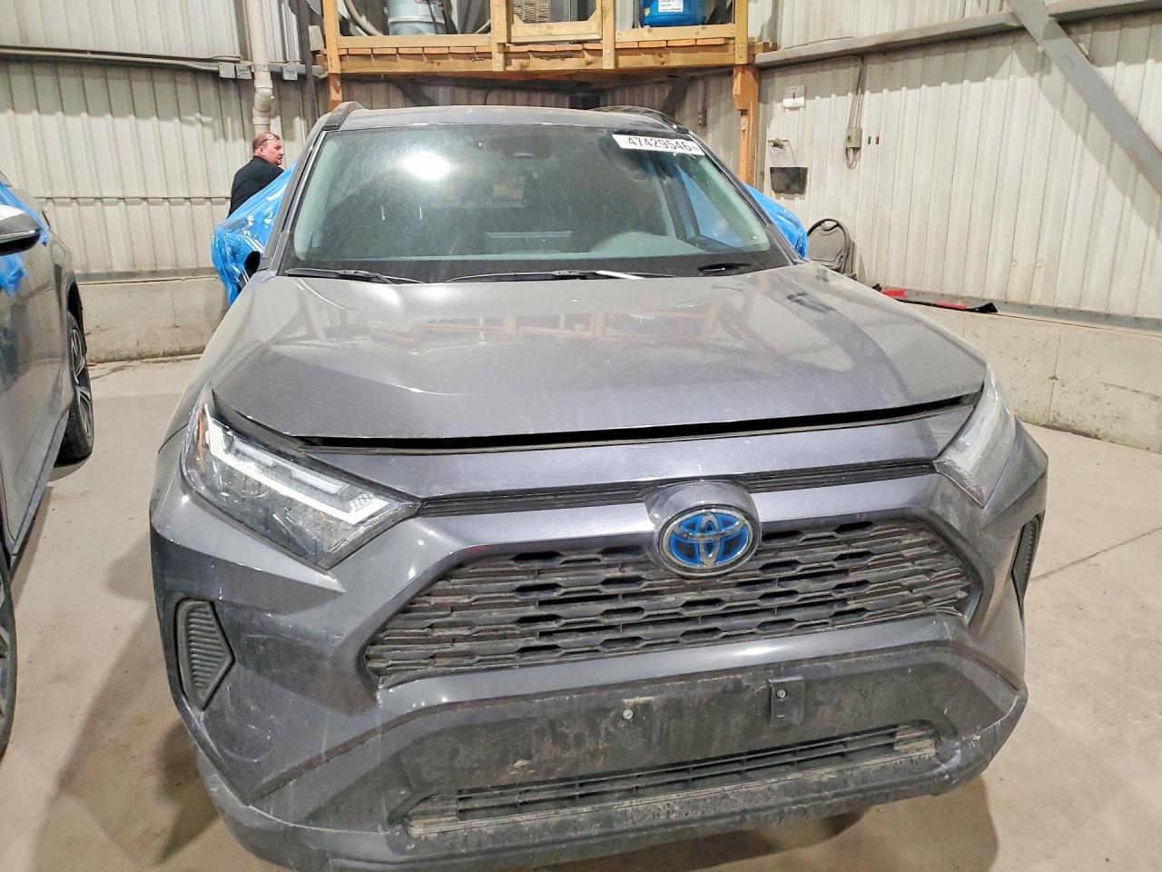 2023 Toyota Rav4 Hybrid Xle - zdjęcie 5