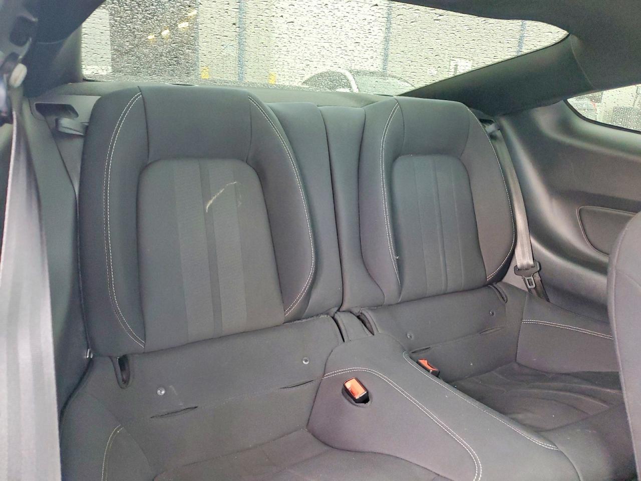 2020 Ford Mustang - zdjęcie 10