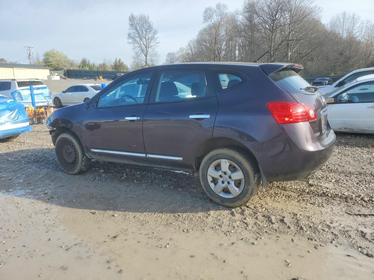 2013 Nissan Rogue S - zdjęcie 2