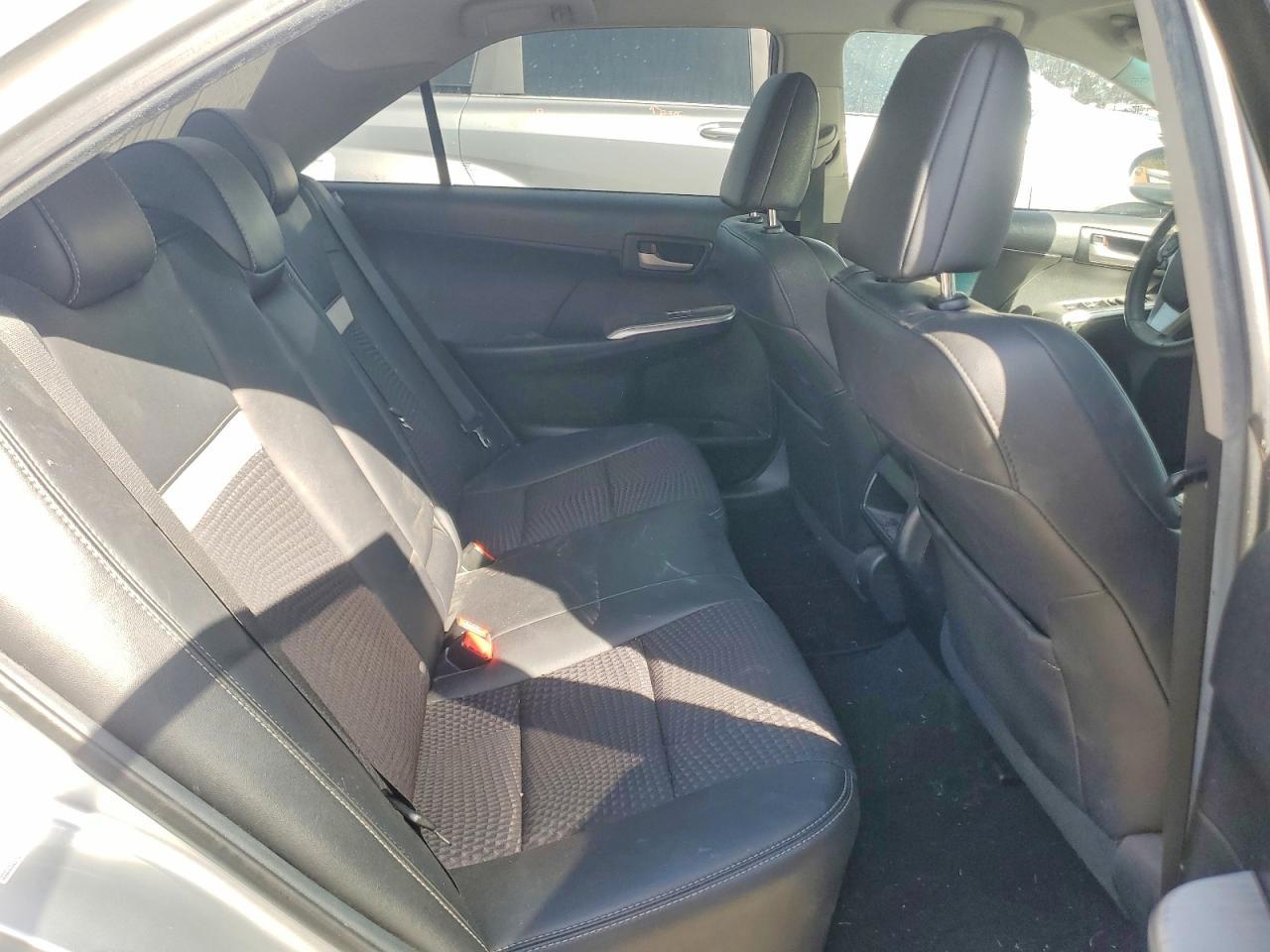 2014 Toyota Camry Se - zdjęcie 10