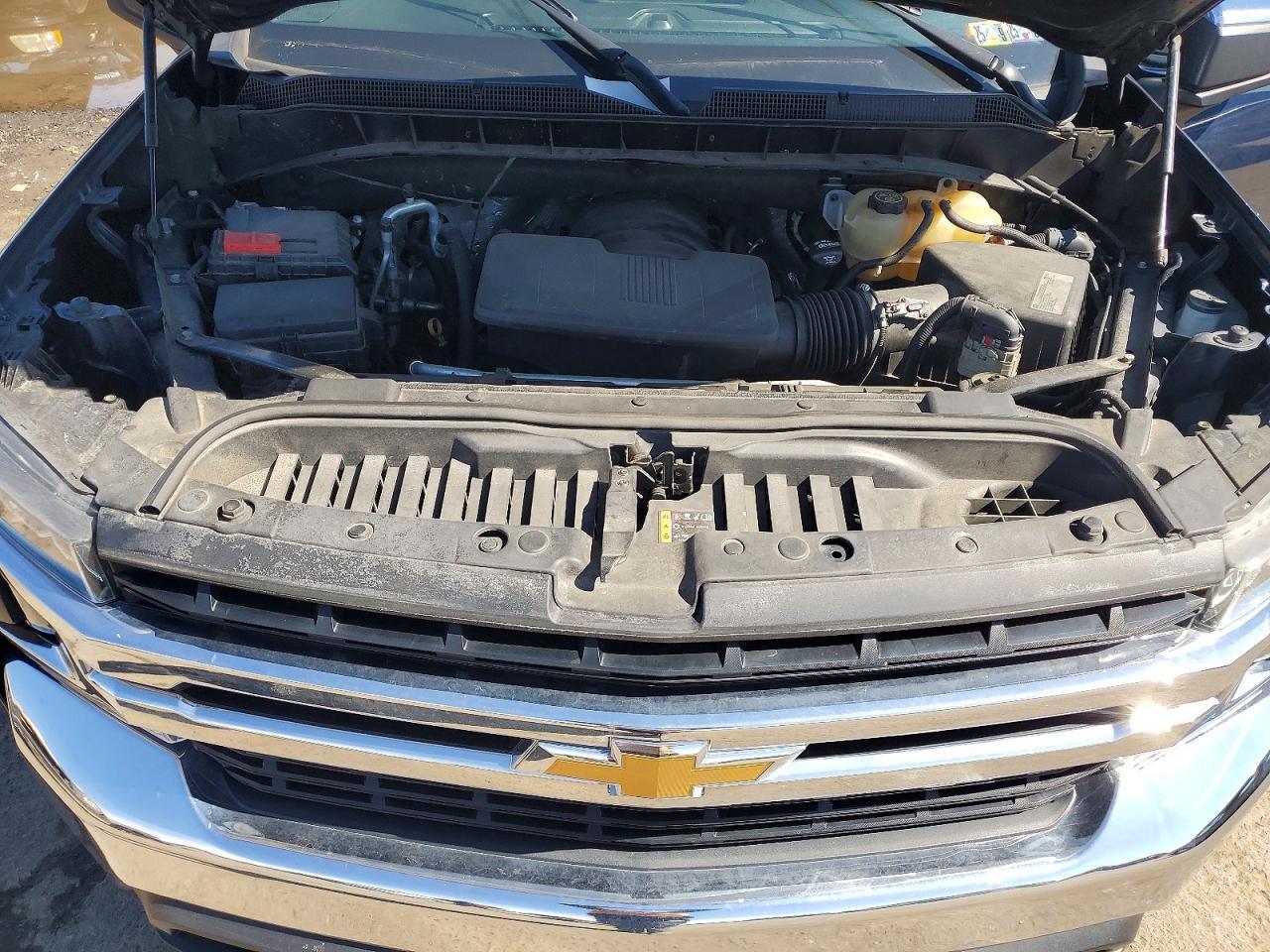 2020 Chevrolet Silverado K1500 Lt - zdjęcie 11