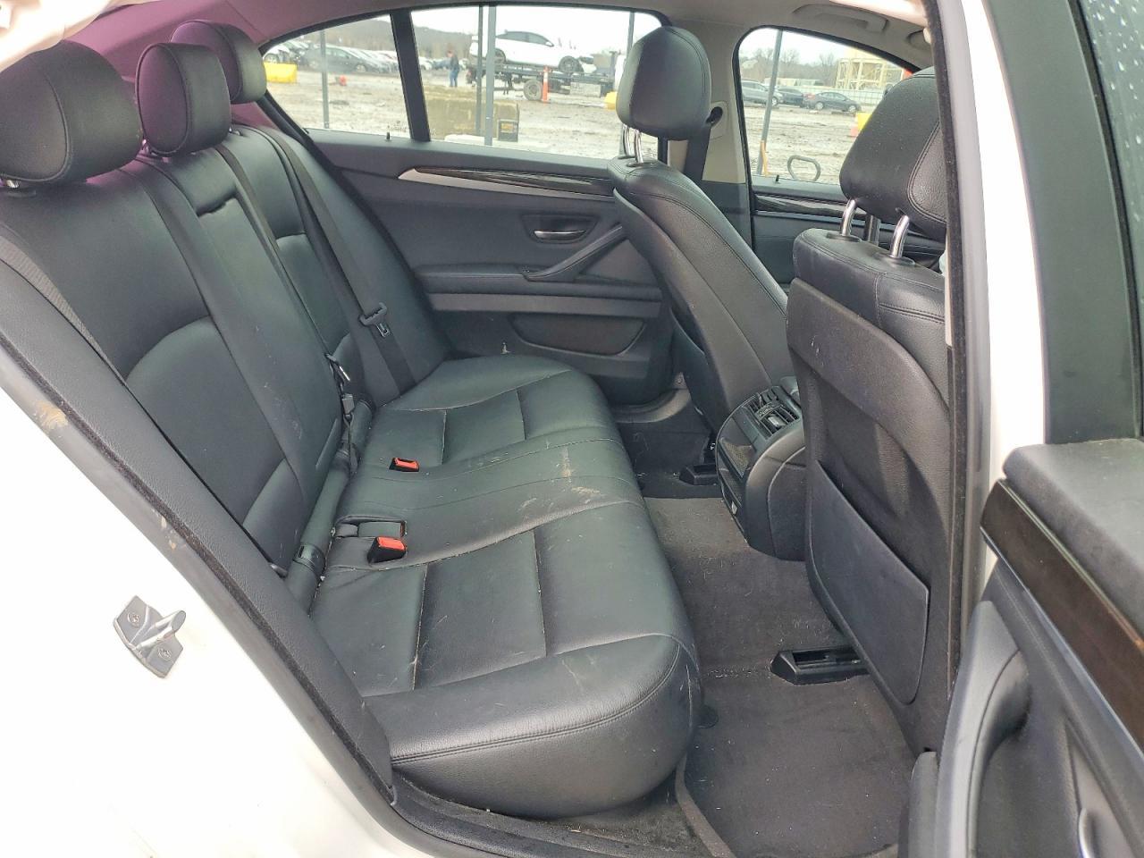 2014 BMW 528 I - zdjęcie 10