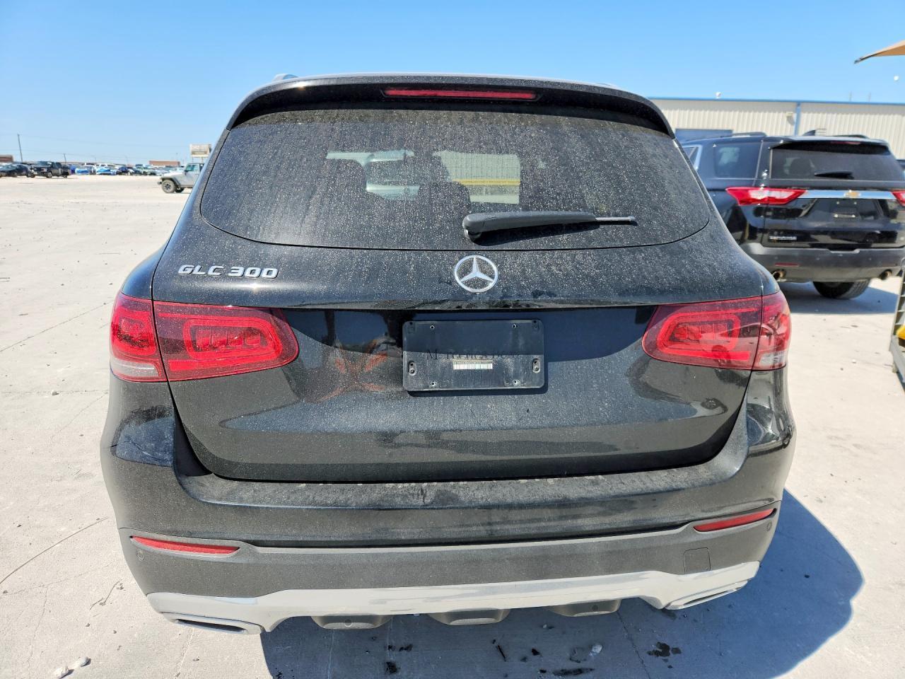 2021 Mercedes-Benz Glc 300 - zdjęcie 6