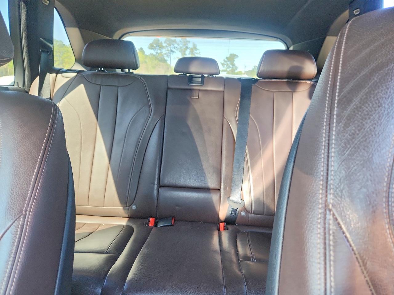 2017 BMW X5 xDrive35I - zdjęcie 10