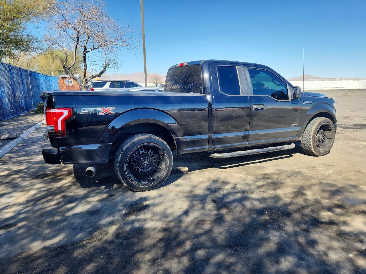 2017 Ford F150 Super Cab - zdjęcie 3