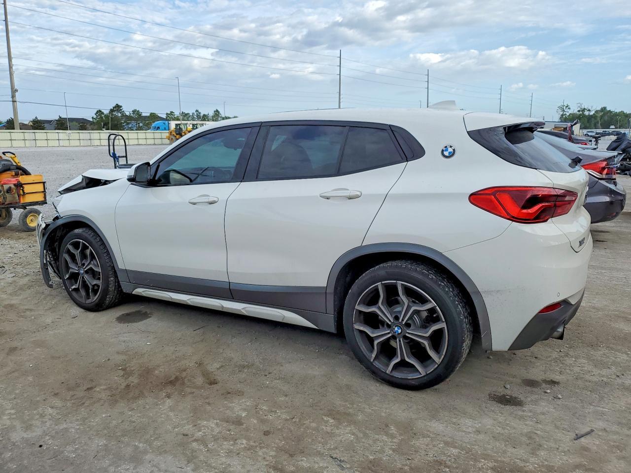 2019 BMW X2 xDrive28I - zdjęcie 2