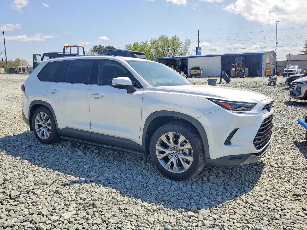 2026 Toyota Grand Highlander Hybrid Limited - zdjęcie 4