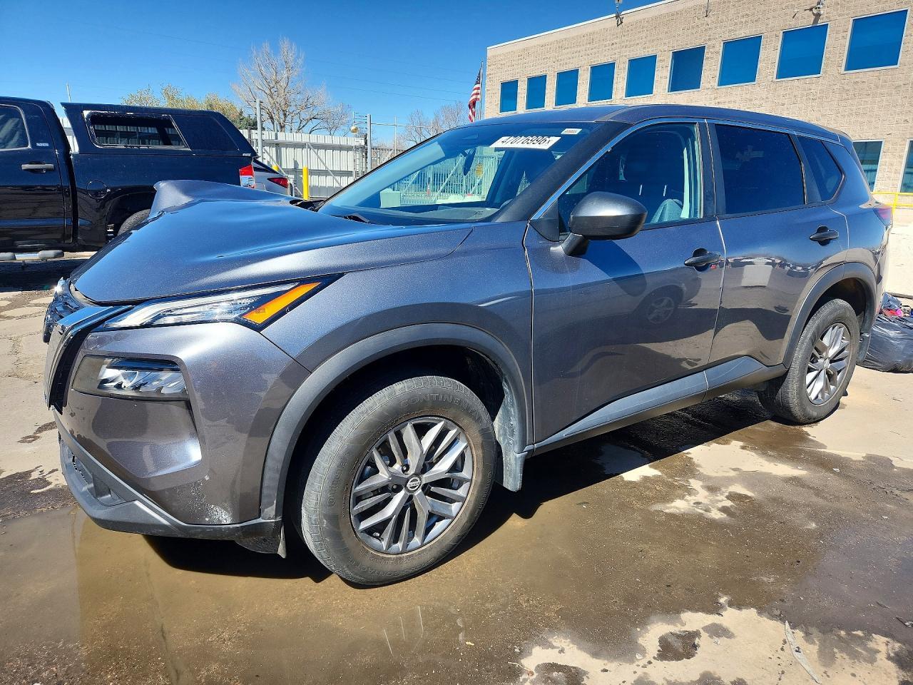 2021 Nissan Rogue S - zdjęcie główne