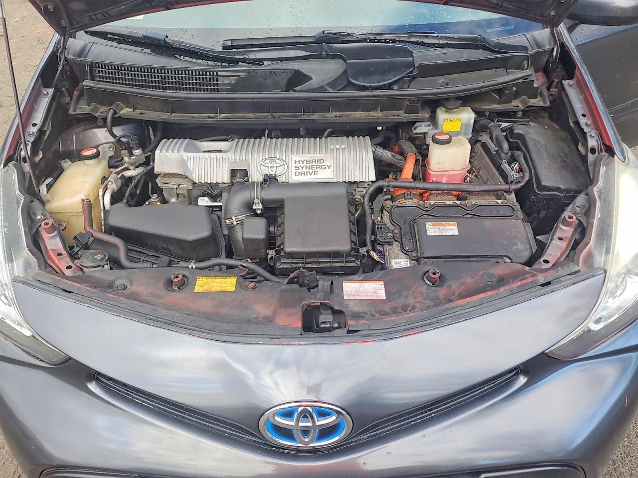 2015 Toyota Prius V Two - zdjęcie 11
