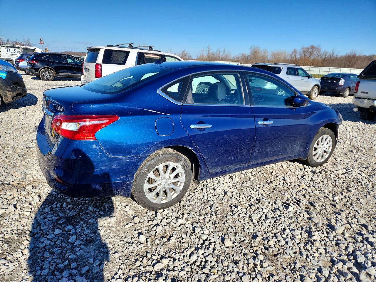 2019 Nissan Sentra Sv - zdjęcie 3