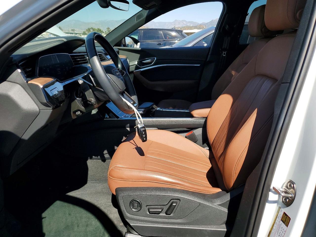 2024 Audi Q8 E-Tron Sportback Premium Plus - zdjęcie 7