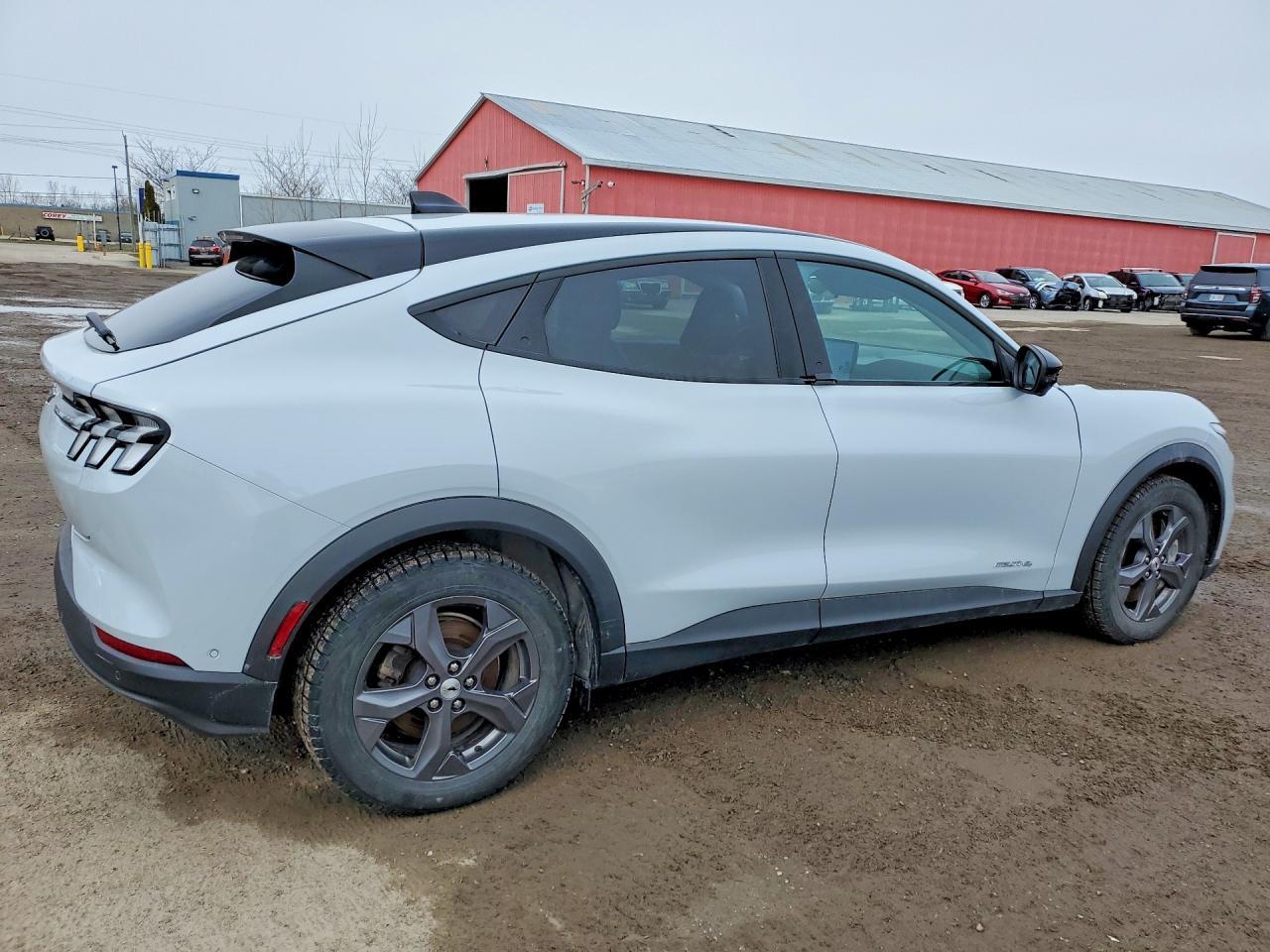 2023 Ford Mustang Mach-E Select - zdjęcie 3