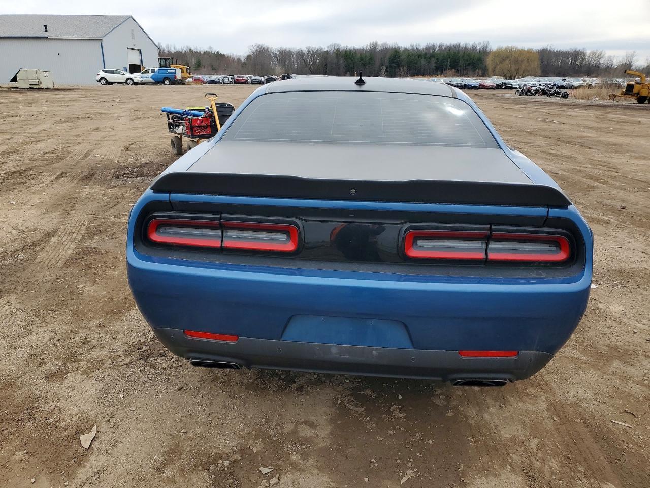 2021 Dodge Challenger R - zdjęcie 6