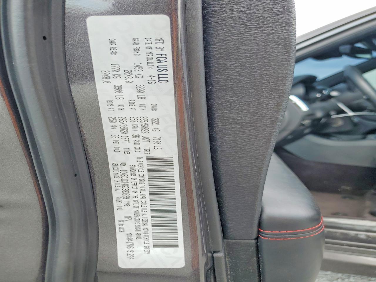 2016 Dodge Durango R - zdjęcie 13