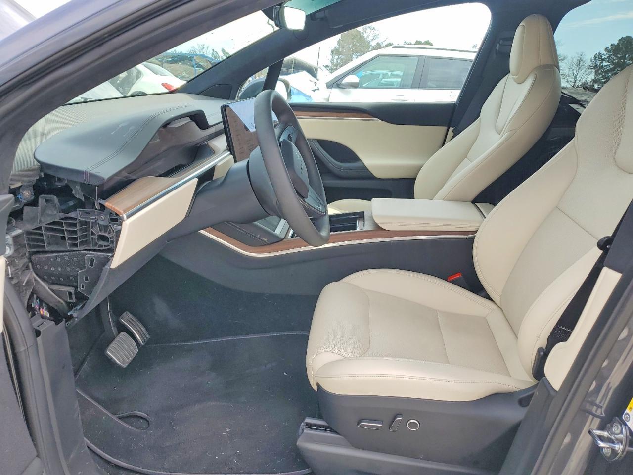 2025 Tesla Model X - zdjęcie 7