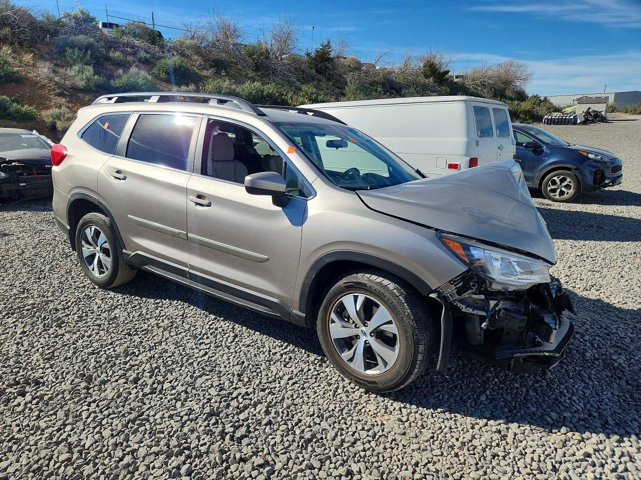 2019 Subaru Ascent Premium - zdjęcie 4