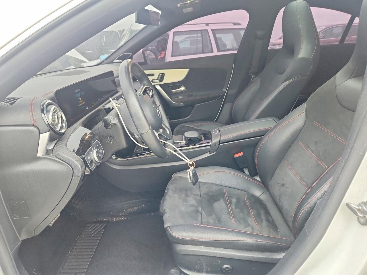 2021 Mercedes-Benz Cla 250 4Matic - zdjęcie 7