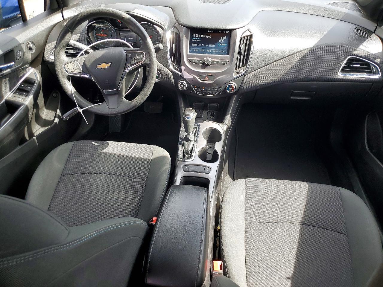 2017 Chevrolet Cruze Lt - zdjęcie 8