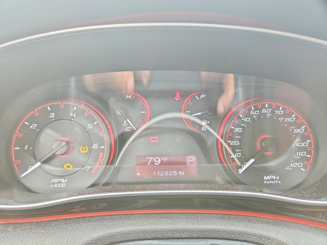 2015 Dodge Dart Sxt - zdjęcie 9