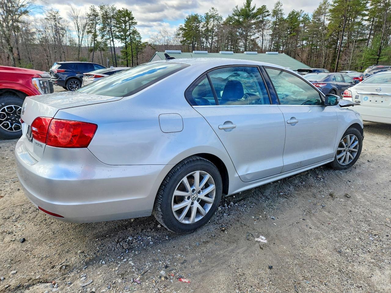 2013 Volkswagen Jetta Se - zdjęcie 3