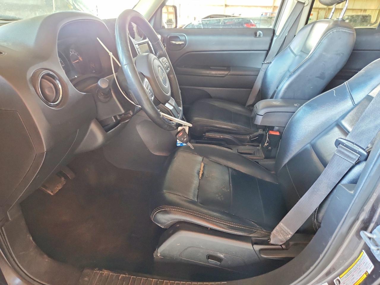 2016 Jeep Patriot Latitude - zdjęcie 7