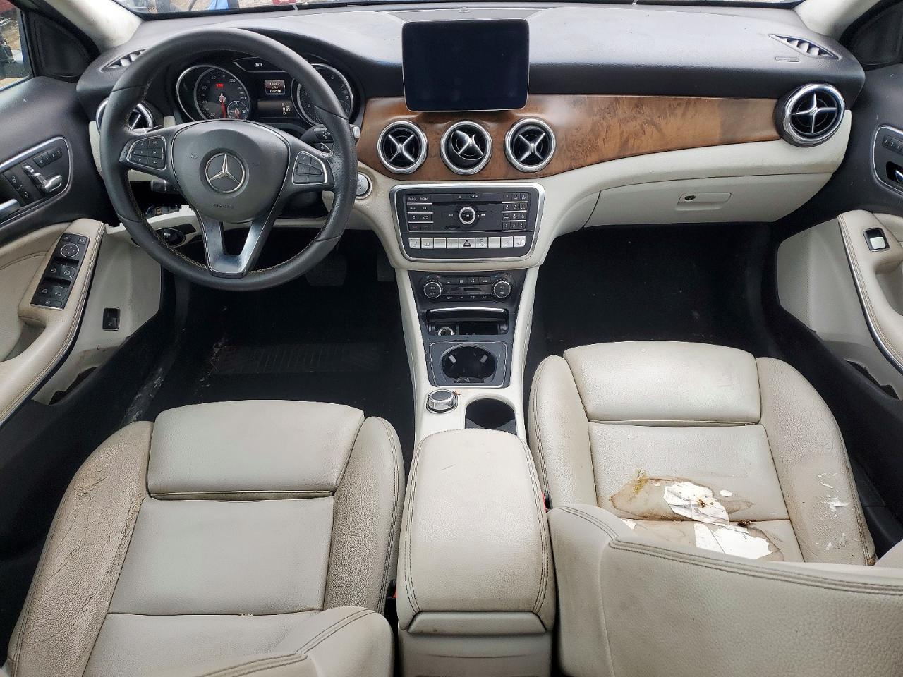 2018 Mercedes-Benz Gla 250 4Matic - zdjęcie 8