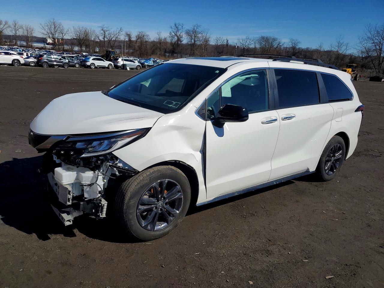 2024 Toyota Sienna Xse 7-Passenger - zdjęcie główne