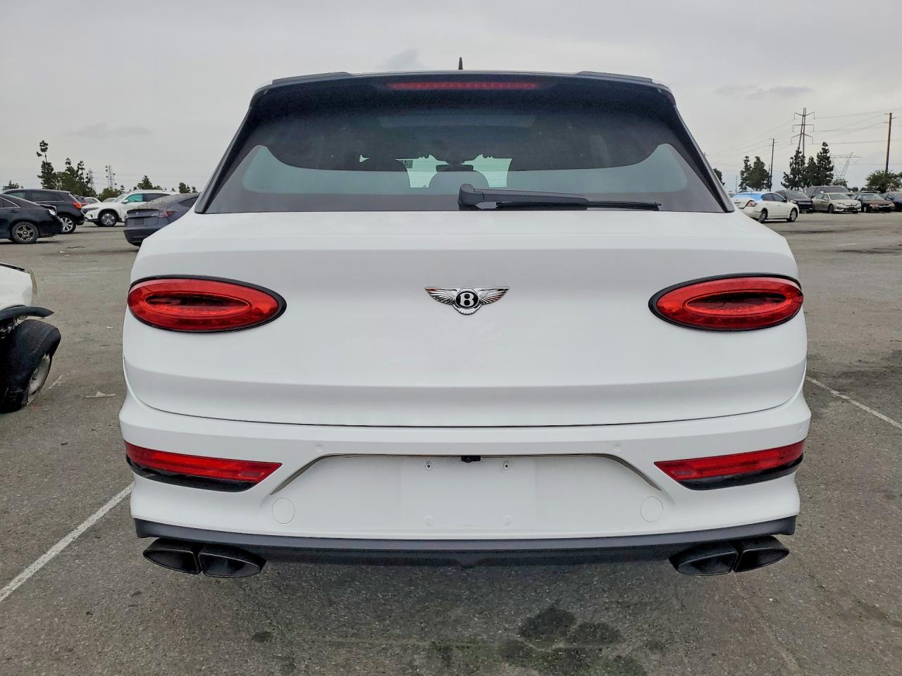 2023 Bentley Bentayga - zdjęcie 6